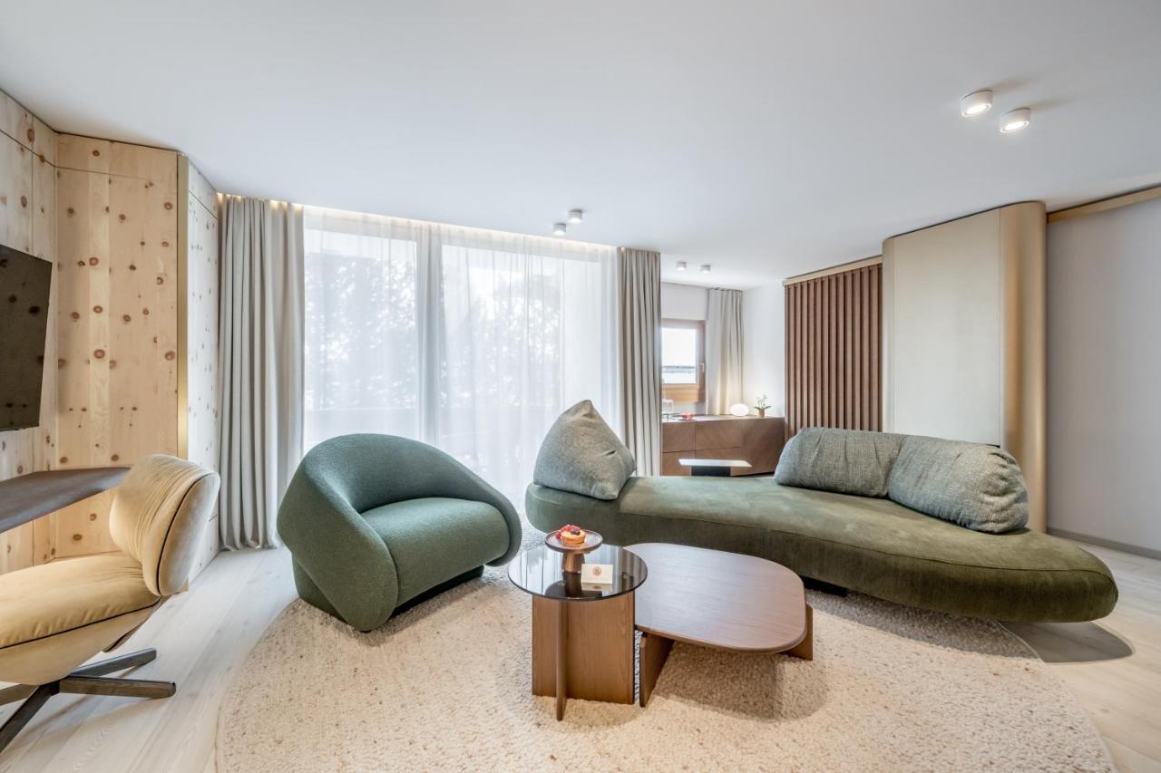 Relais & Chateaux Chasa Montana 萨姆瑙恩 外观 照片