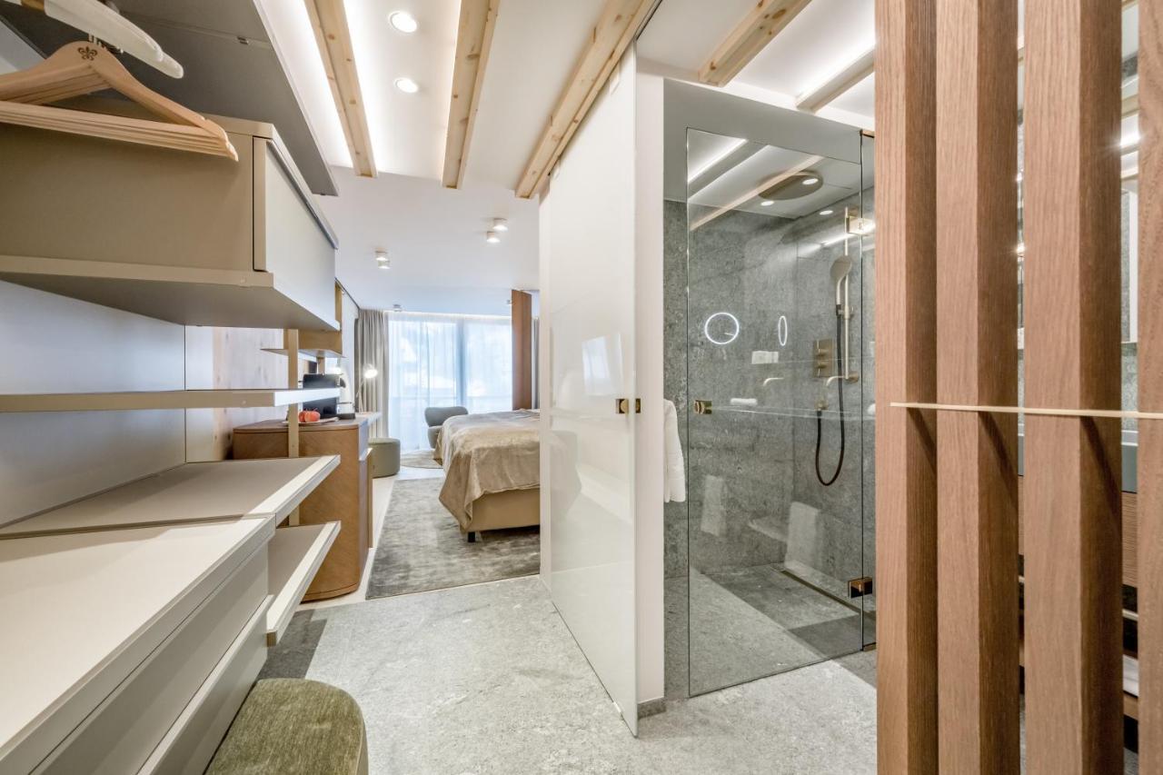 Relais & Chateaux Chasa Montana 萨姆瑙恩 外观 照片