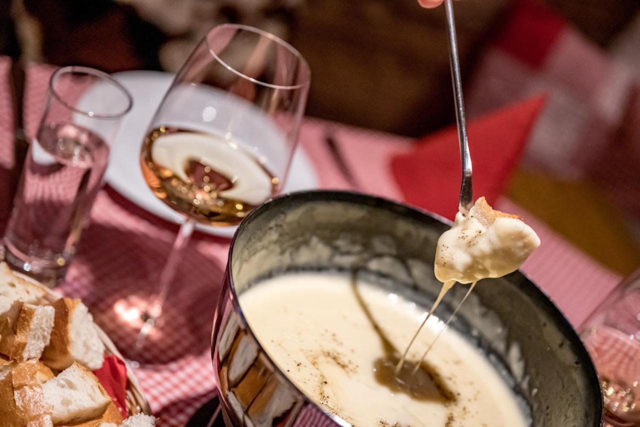 Relais & Chateaux Chasa Montana 萨姆瑙恩 外观 照片