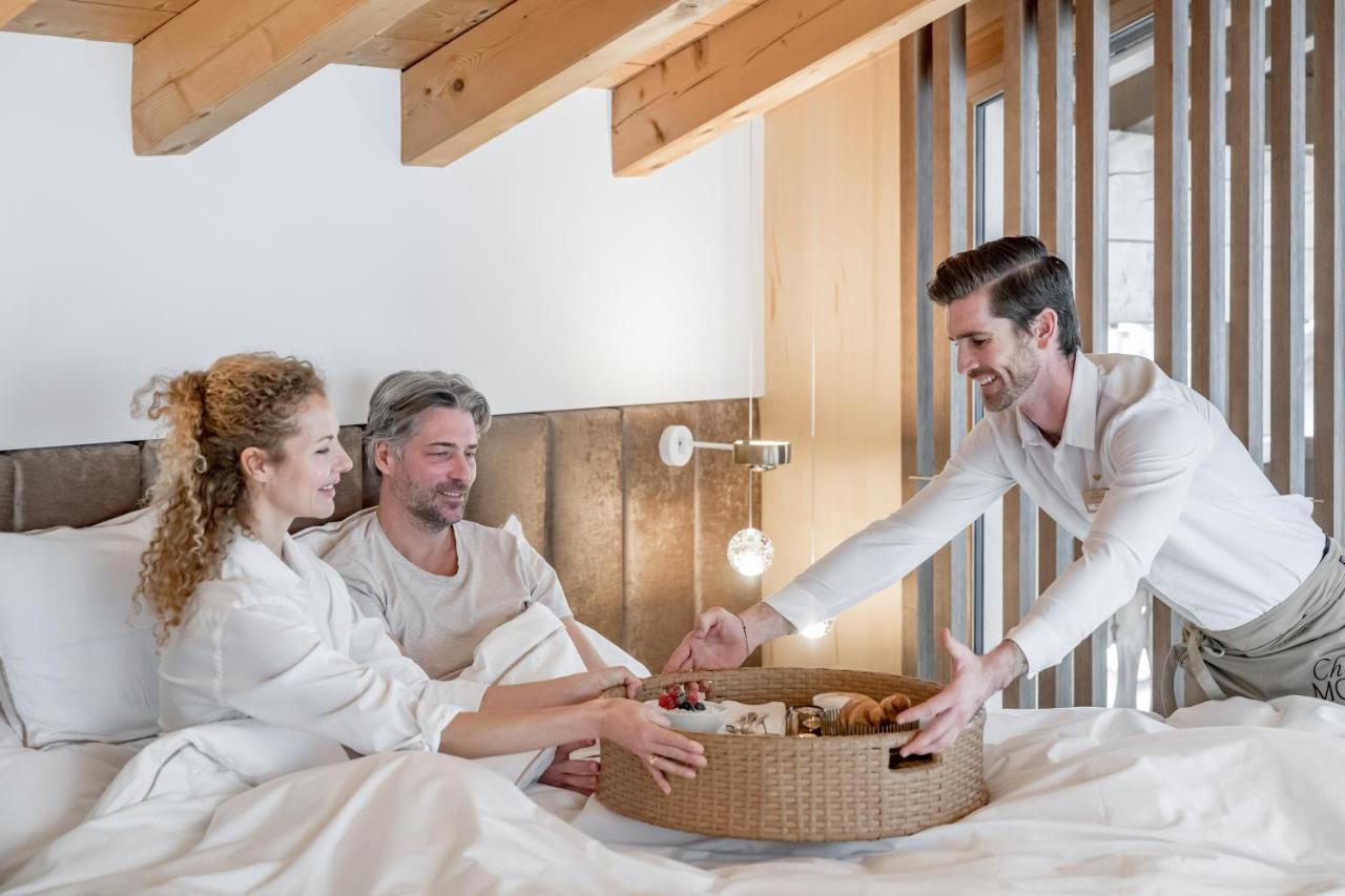 Relais & Chateaux Chasa Montana 萨姆瑙恩 外观 照片
