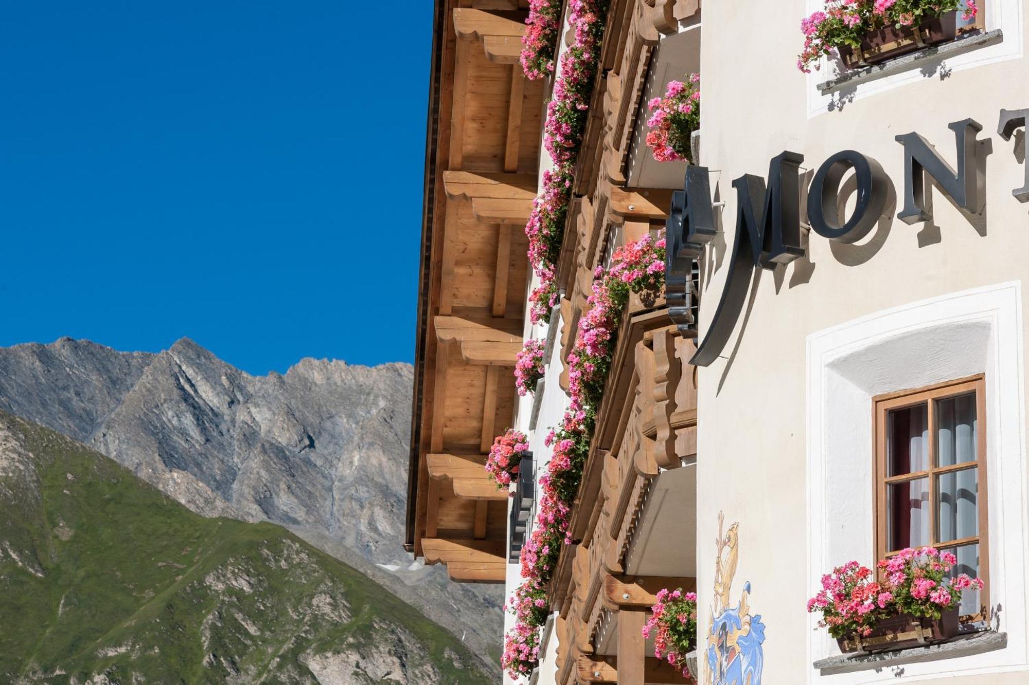 Relais & Chateaux Chasa Montana 萨姆瑙恩 外观 照片